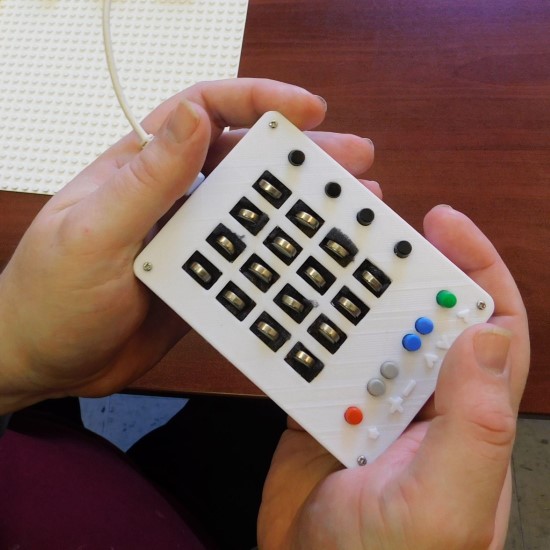 Tomat Navigator in hands of a visually impaired participant